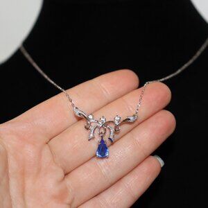 🔷🌊 Sterling Silver Necklace with Blue Gem · 19" · Stamped 925